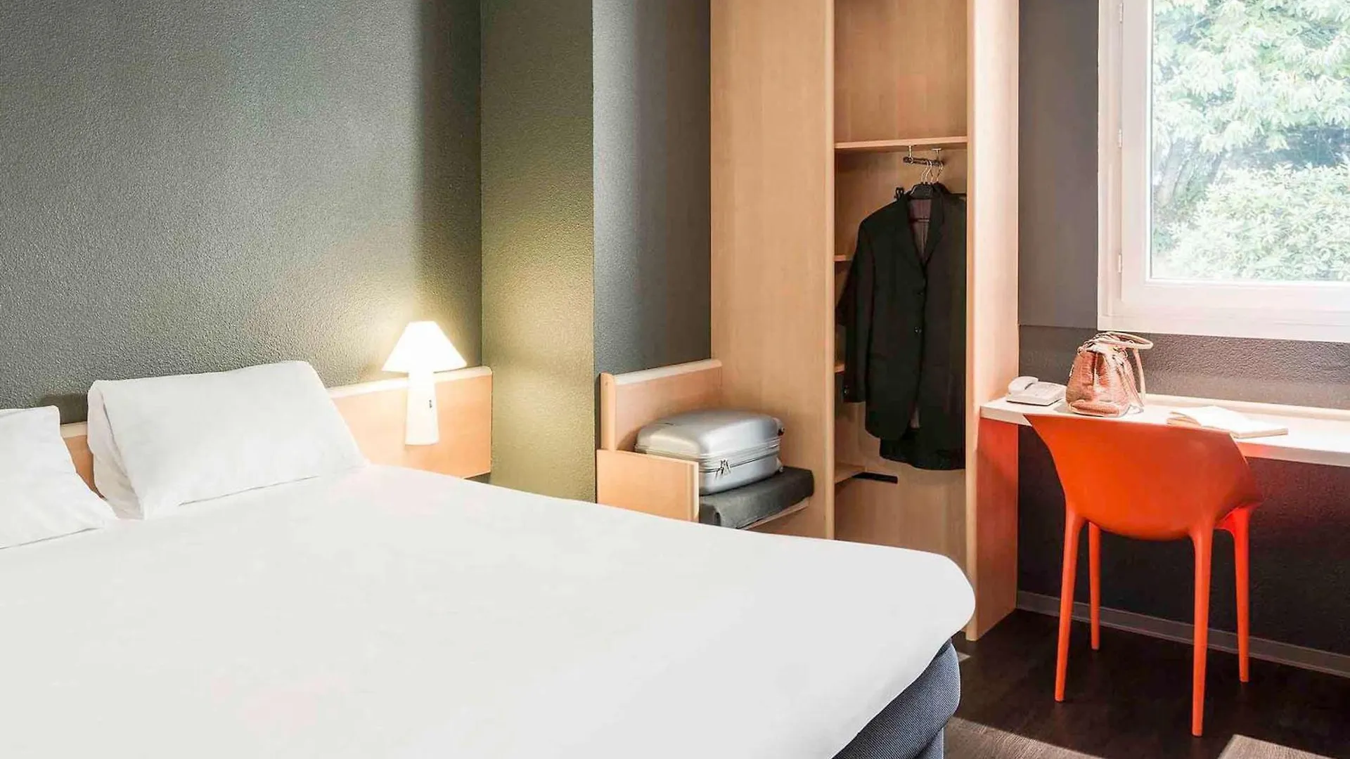 ***  Ibis Rennes Cesson Hotel France